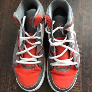 Air Jordan Youth size 6 will fit as woman's Sz 8